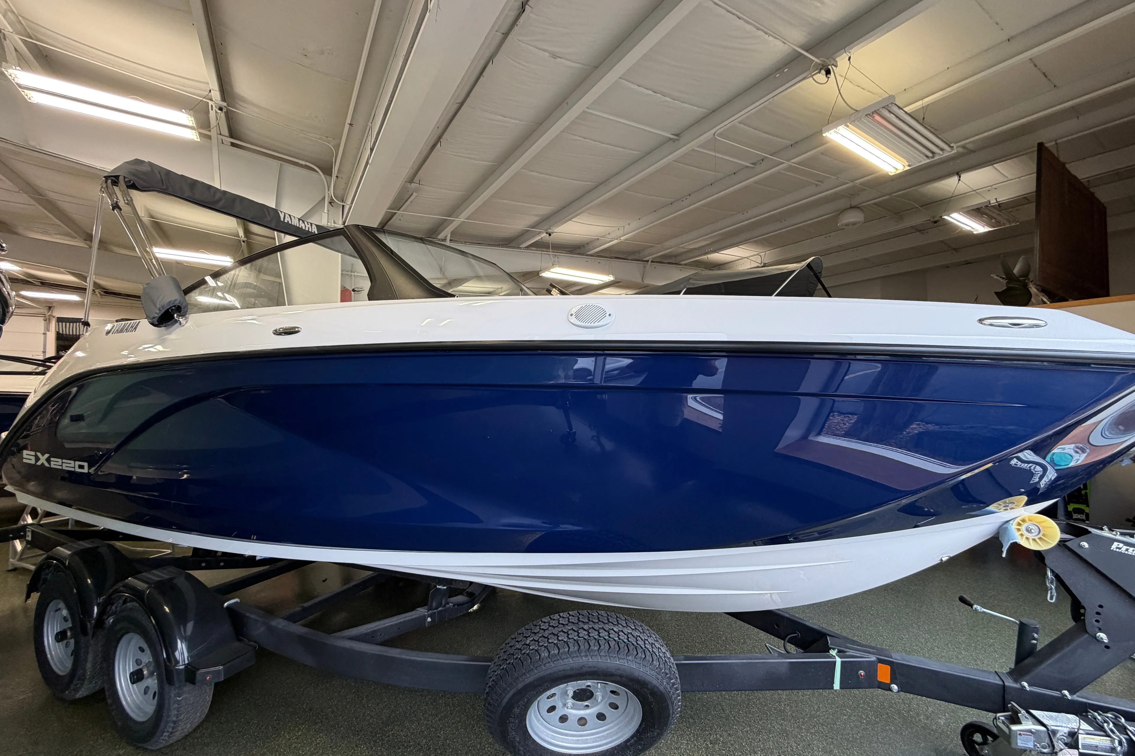 Yamaha Boats SX220